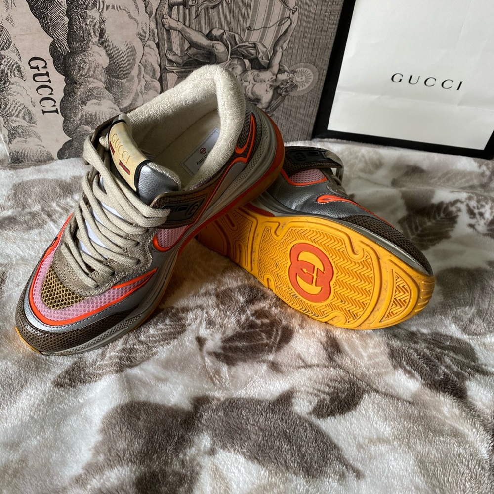 GUCCI SNEAKERS